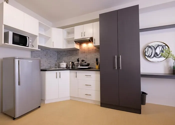 I T Park Studio With Internet And Netflix * Cebu