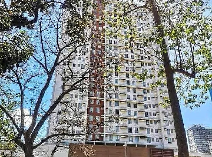I T Park Studio With Internet And Netflix * Cebu